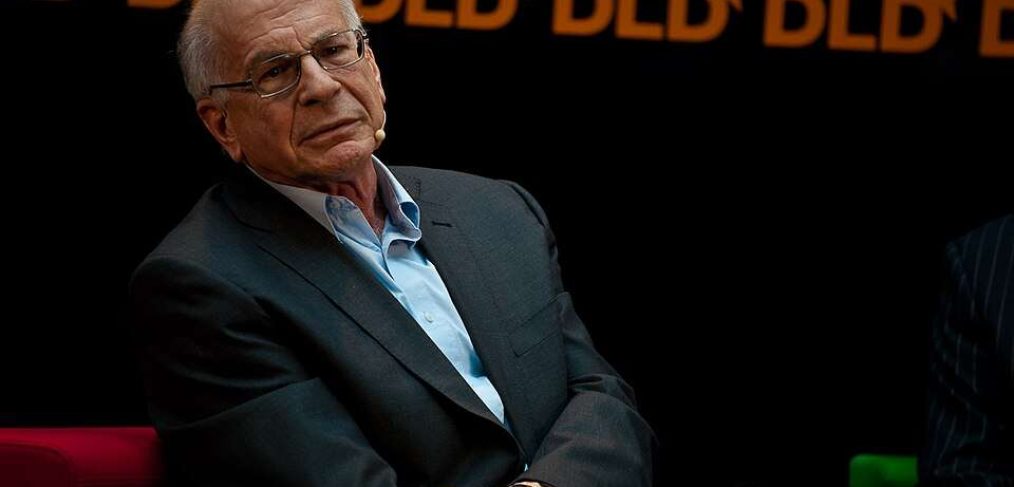 Daniel Kahneman, cognitive biases and decision-making under uncertainty, chaos theory, Bruno Marion